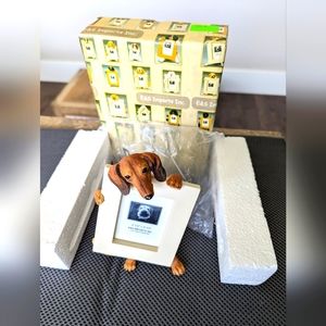 NWT - Dachshund picture frame,  2-1/2" x 3-1/2"